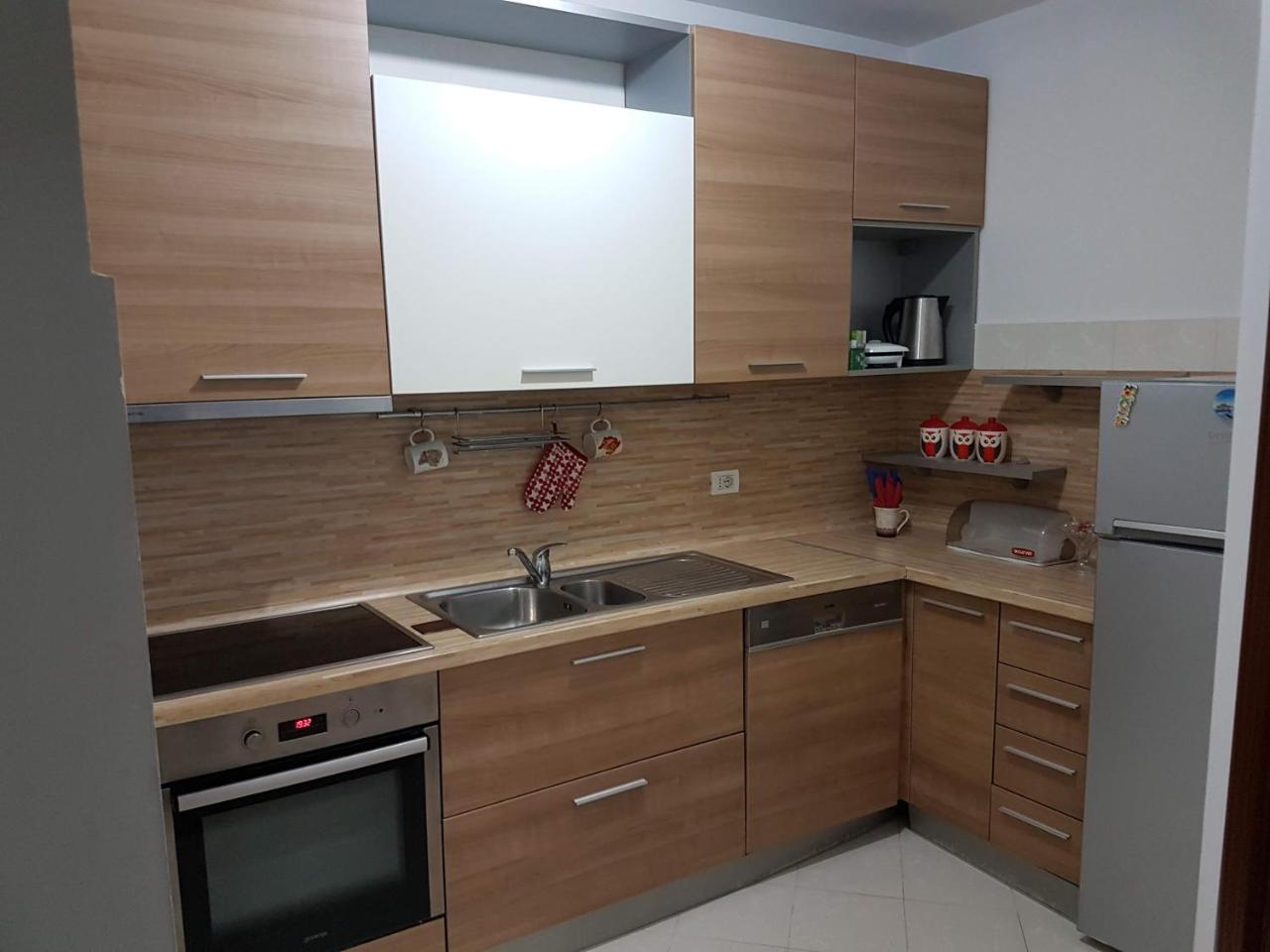 Delta Apartment พอดโกริกา ภายนอก รูปภาพ