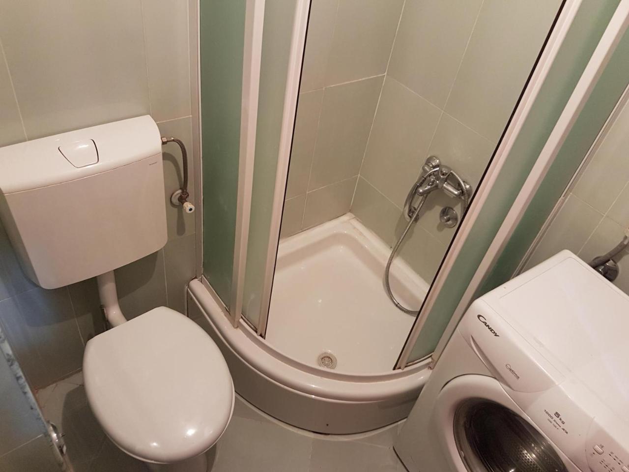 Delta Apartment พอดโกริกา ภายนอก รูปภาพ